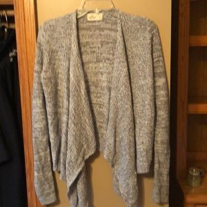 Hollister gray short style long sleeve cardigan